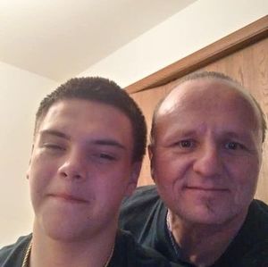 Meet your Posher, Bruce